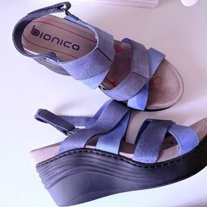 Bionica Women's Blue Wedge Sandals